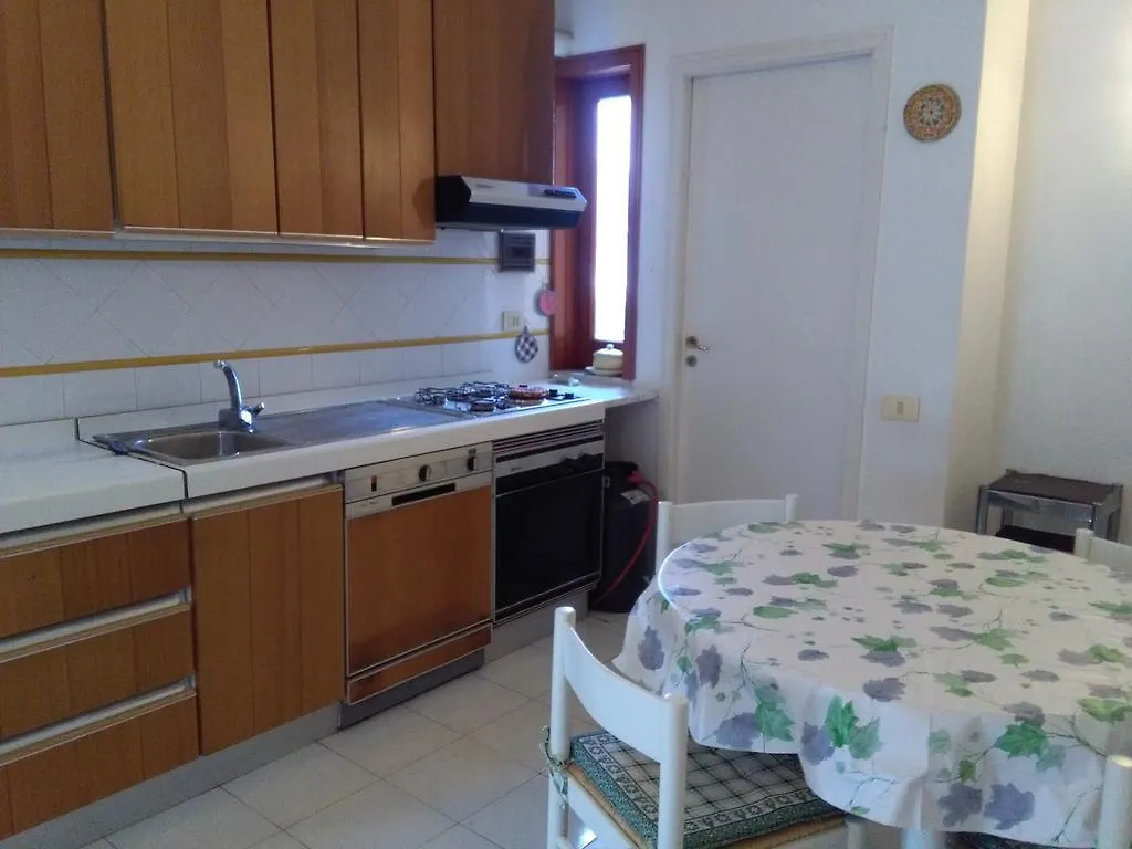 The House On The Beach Giardini-Naxos Appartement