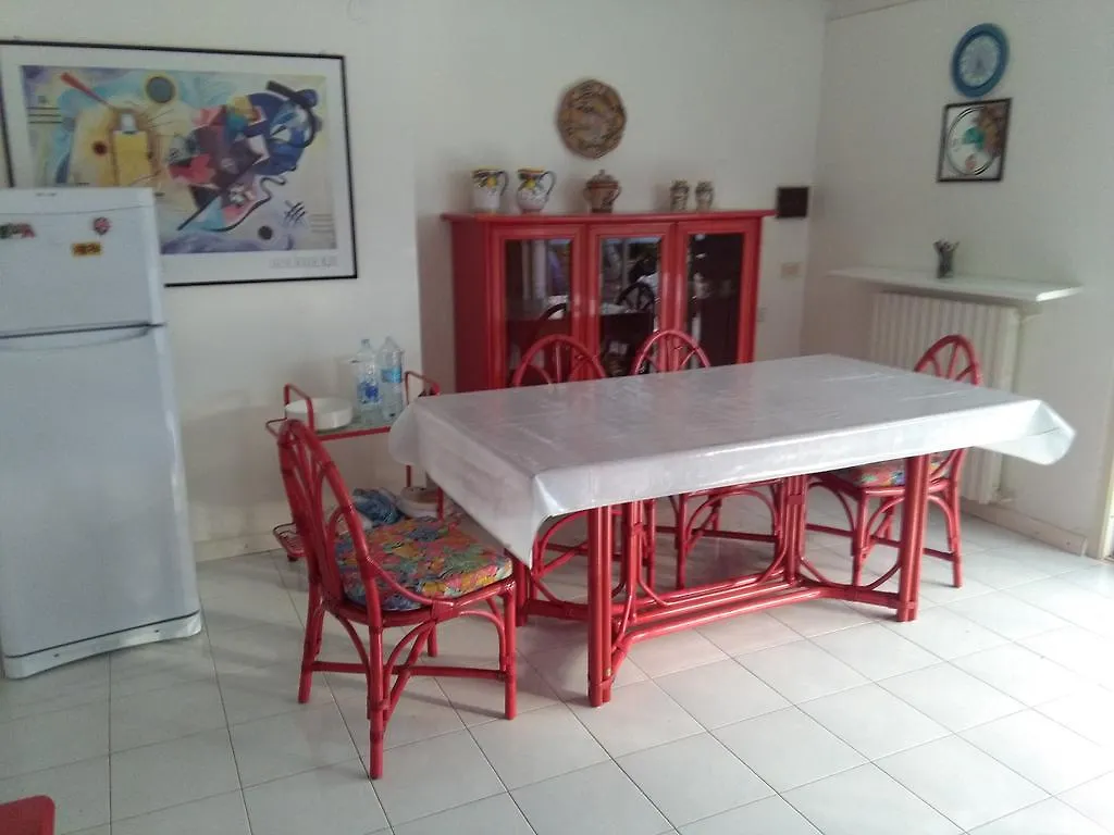 Apartment The House On The Beach Giardini Naxos Italy